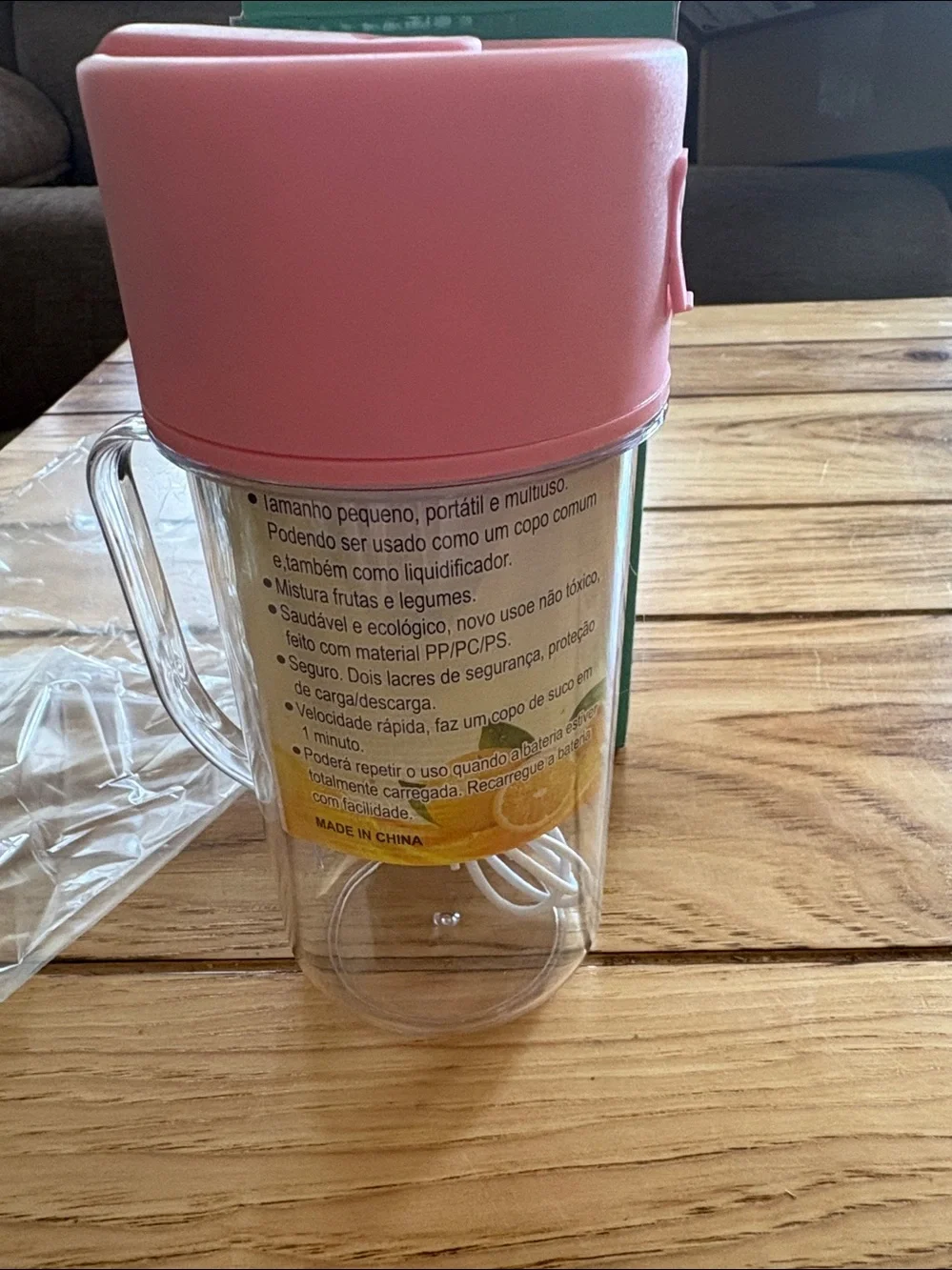 Portable Crusher Juicer in Pink NIB